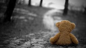 (children) lonely selective coloring nostalgia sadness grief wallpaper