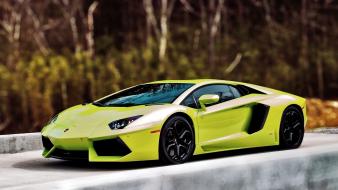 Lamborghini tilt-shift green cars wallpaper