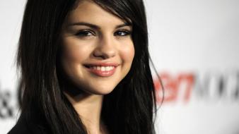 Selena Gomez 52 wallpaper