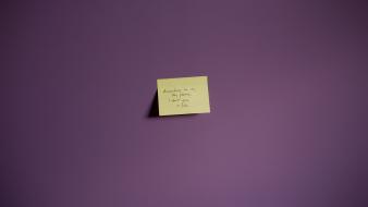 Minimalistic post it note sticker violet wallpaper