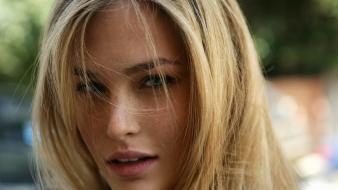 Bar refaeli blondes eyes faces green