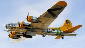 Airplanes bomber b-17 flying fortress b17 wallpaper