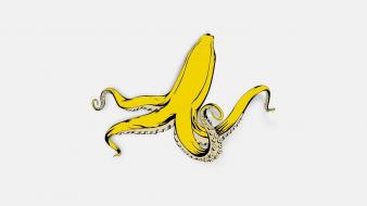 Minimalistic octopus bananas wallpaper