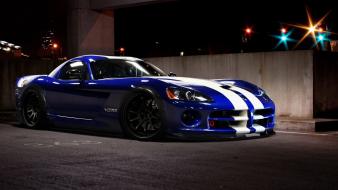 Dodge viper racing tuned srt10 wallpaper