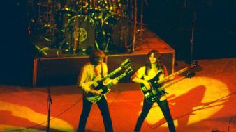 Alex lifeson musicians geddy lee neil peart