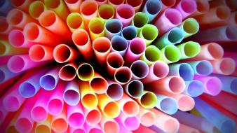 Multicolor straws wallpaper