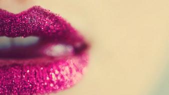 Close-up lips wallpaper