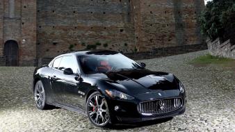 Maserati Coupe Front wallpaper