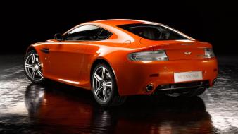 Orange V8 Vantage Rear wallpaper