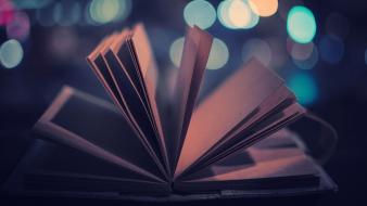 Night lights wind books bokeh pages wallpaper