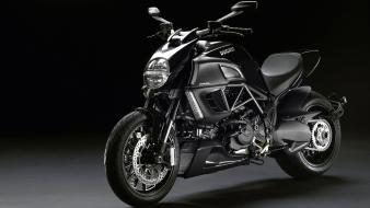 Ducati diavel wallpaper