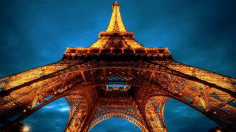 Eiffel tower paris wallpaper