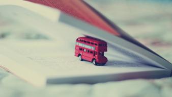 Books bus macro