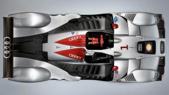 Cars le mans audi r15 tdi