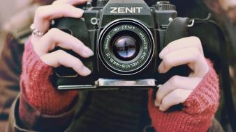 Red old camera zenit zenith film photographer wallpaper