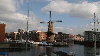 Cityscapes holland wallpaper