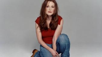 Julianne Moore wallpaper