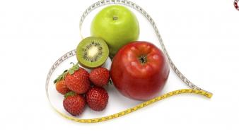 Fruits kiwi strawberries apples diet