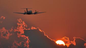 Sunset aircraft aviation beechcraft king air wallpaper