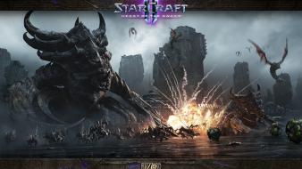 Starcraft: heart of swarm aliens ii strategy wallpaper