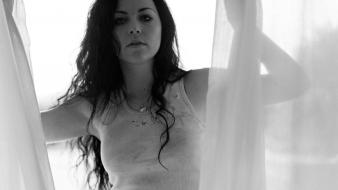 Amy lee grayscale wallpaper