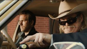 Jeff bridges ryan reynolds still r.i.p.d. wallpaper