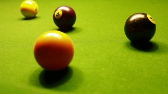 Pool table eightball wallpaper