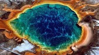Yellowstone geysers prismatic detail wallpaper