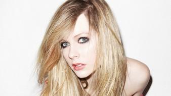 Blondes women avril lavigne fhm magazine wallpaper