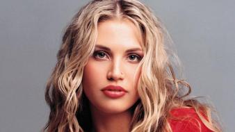 Willa Ford Face wallpaper