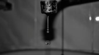 Light water drop metal grayscale blob faucets wallpaper