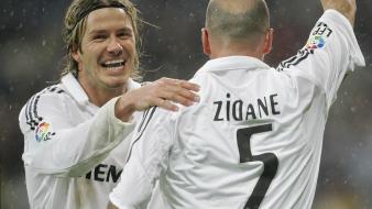 David beckham real madrid rain soccer zidane wallpaper