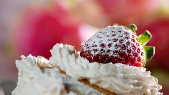 Fruits food desserts cream strawberries icing wallpaper