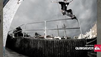 Skateboarding quiksilver wallpaper