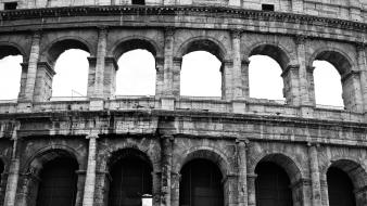 Architecture rome grayscale