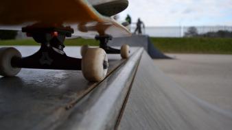 Skateboarding wallpaper