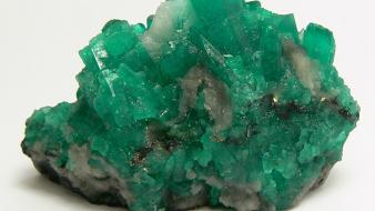 Emerald crystals wallpaper