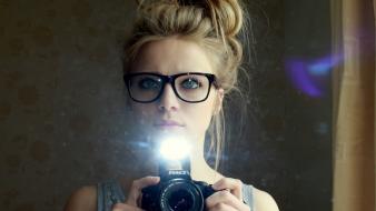 Girls with glasses wallpaper