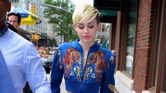 Miley cyrus singers wallpaper