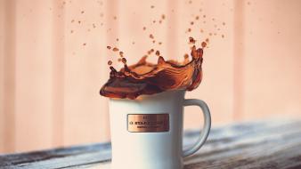 Starbucks coffee cups splashes wallpaper