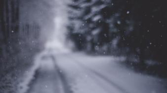 Blurred roads snow wallpaper