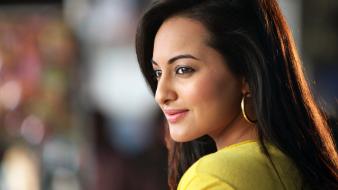 Sonakshi sinha wallpaper