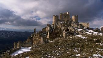 Italia italy castles landscapes medieval wallpaper