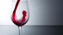 Glass red simple wine wallpaper